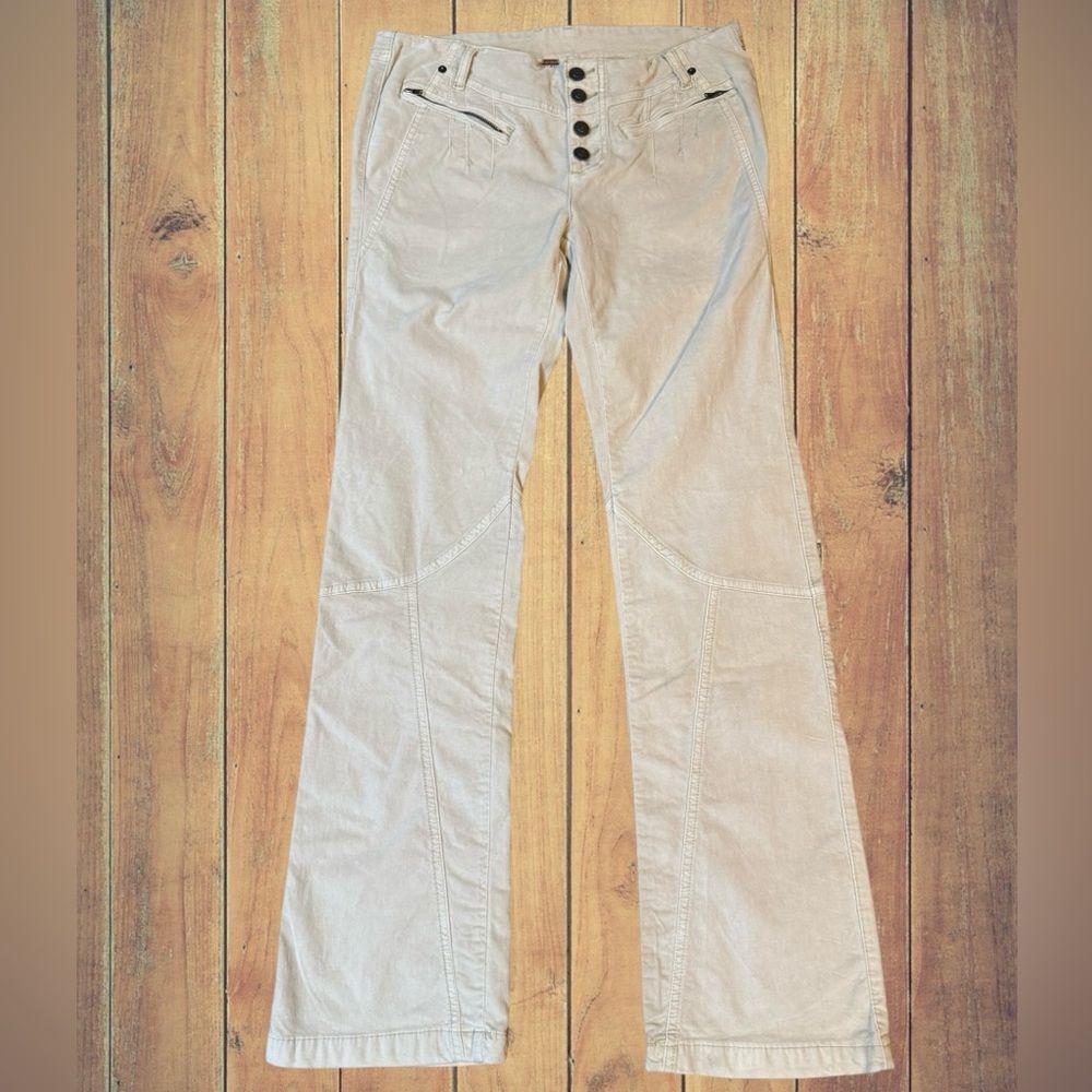 Free People Women’s  "Hit Back" Low Rise Bootcut Flare Velvet Pants Size 6 NWT - Picture 12 of 16